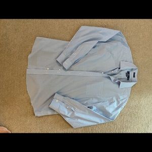 Vineyard Vines XL long sleeve blue and white